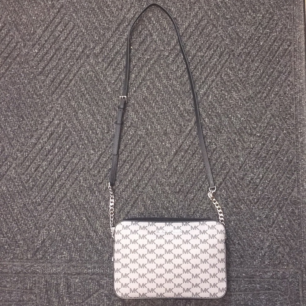 Michael Kors Crossbody